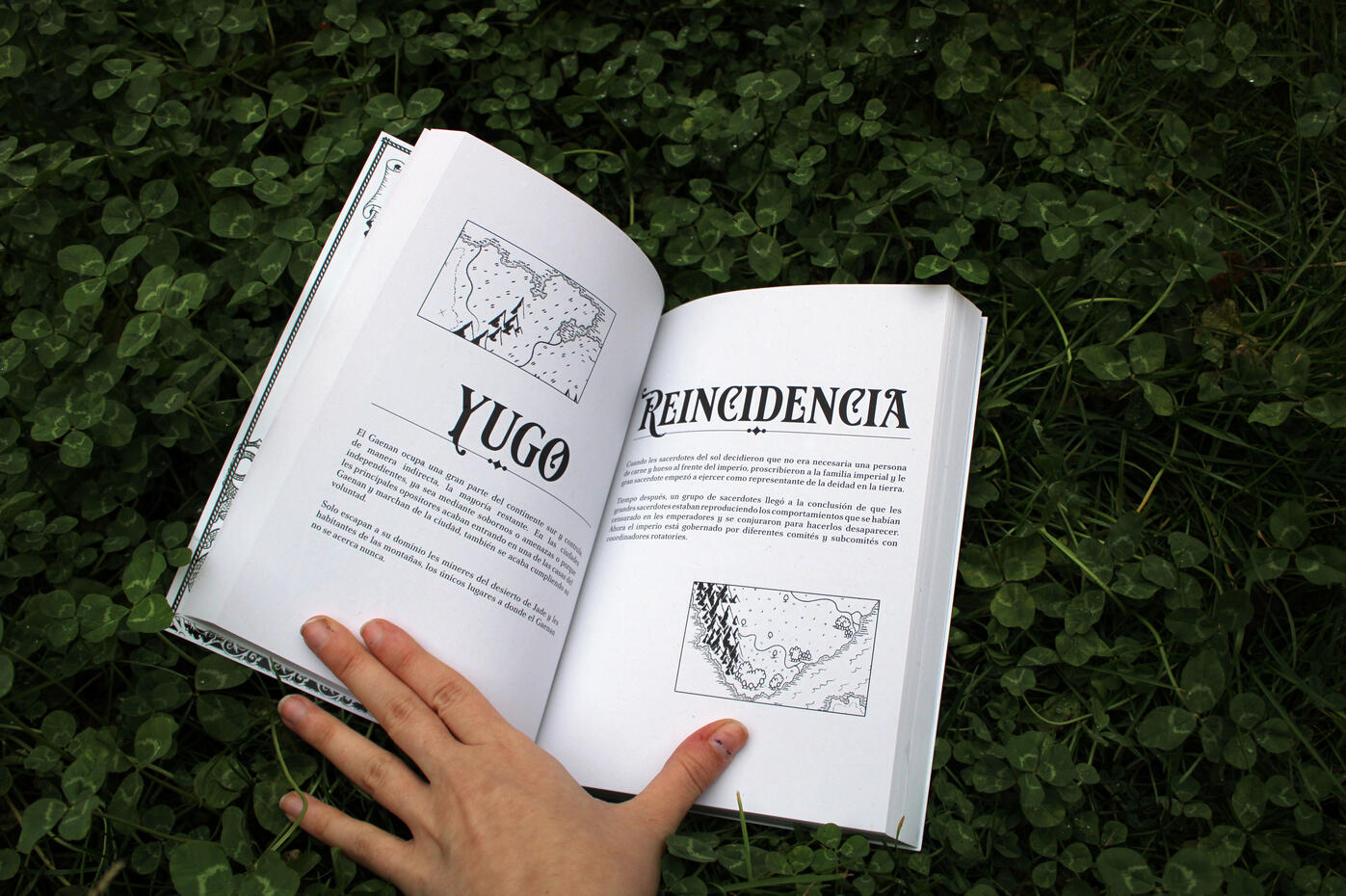 Editorial layot for "Guía de viajes fantásticos"